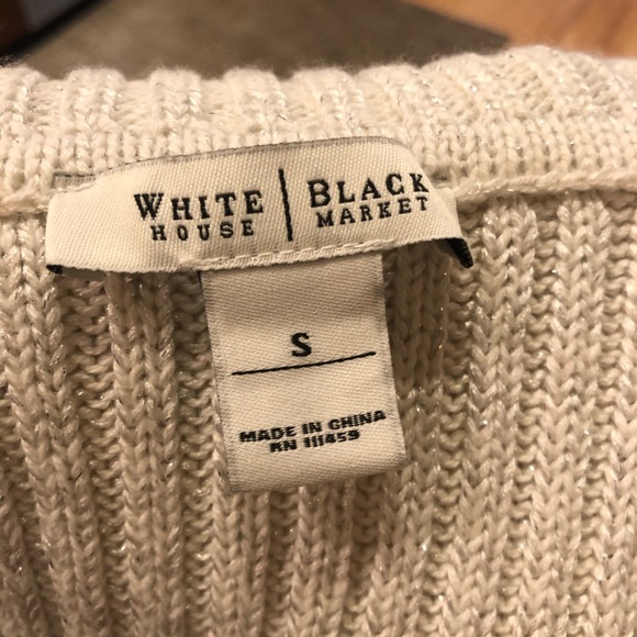 Beautiful WHBM sweater 🤍 - Picture 5 of 6